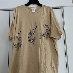 Project Social Urban Outfitters Oversized Tiger Tee, Light Gold, Size L/XL
